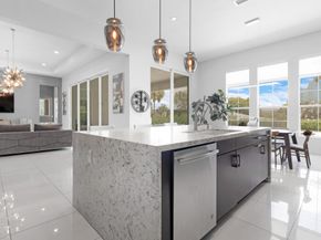 5202 S Sterling Ranch Circle, Davie FL 33314