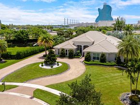 5202 S Sterling Ranch Circle, Davie FL 33314