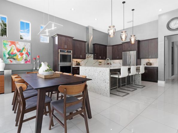 5202 S Sterling Ranch Circle, Davie FL 33314