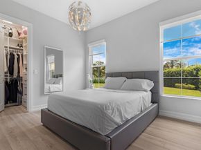 5202 S Sterling Ranch Circle, Davie FL 33314