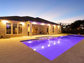 5202 S Sterling Ranch Circle, Davie FL 33314
