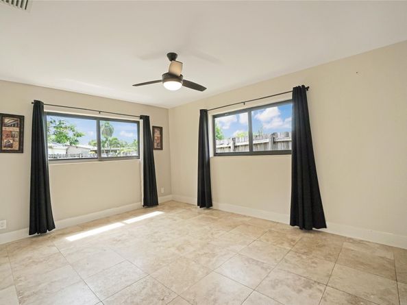 260 NE 51st Ct, Oakland Park FL 33334