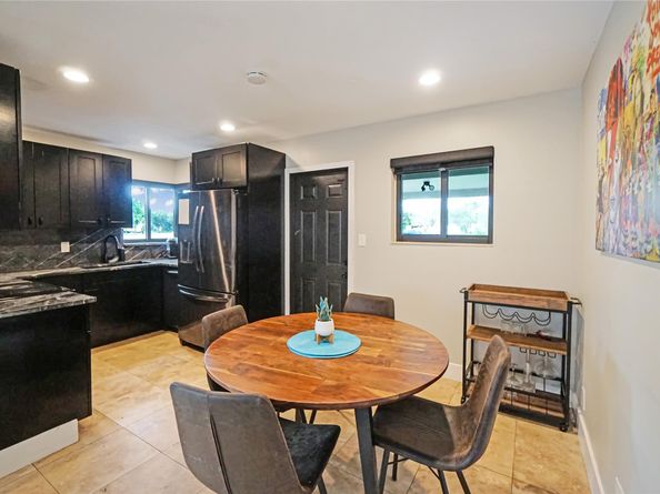 260 NE 51st Ct, Oakland Park FL 33334