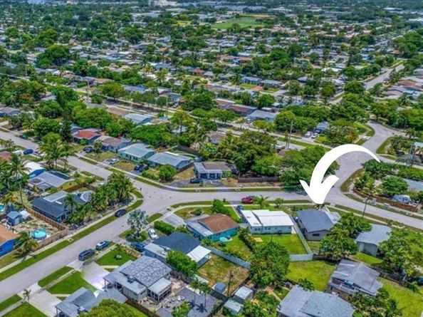 260 NE 51st Ct, Oakland Park FL 33334