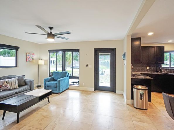 260 NE 51st Ct, Oakland Park FL 33334