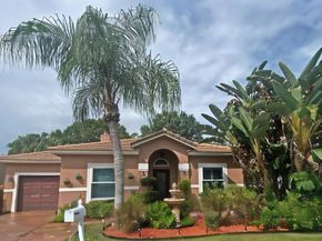 136 Caribe Court, Greenacres FL 33413