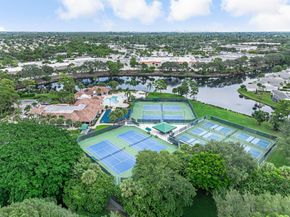 136 Caribe Court, Greenacres FL 33413