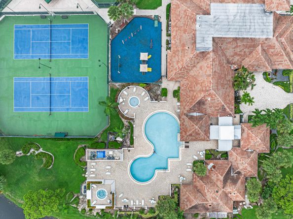 136 Caribe Court, Greenacres FL 33413