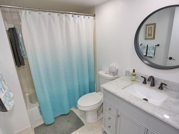 13001 SW 11th Ct 307, Hollywood FL 33027
