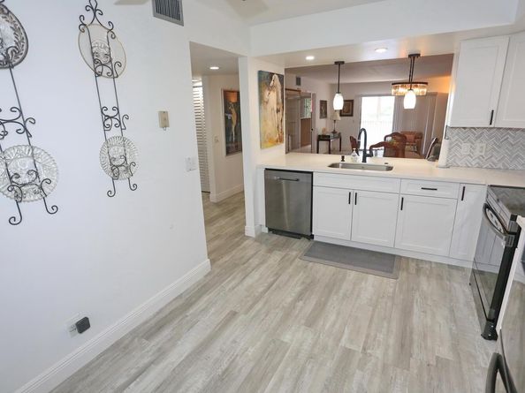 13001 SW 11th Ct 307, Hollywood FL 33027