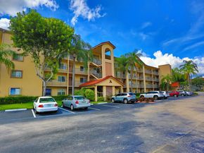 13001 SW 11th Ct 307, Hollywood FL 33027