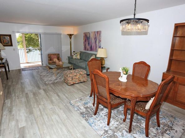 13001 SW 11th Ct 307, Hollywood FL 33027
