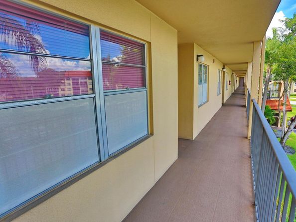 13001 SW 11th Ct 307, Hollywood FL 33027