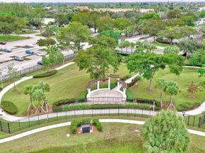 9660 Sunrise Lakes Blvd 306, Sunrise FL 33322