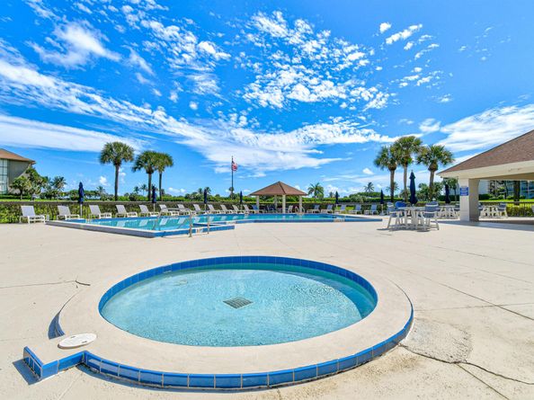 501 S Seas Drive 404, Jupiter FL 33477