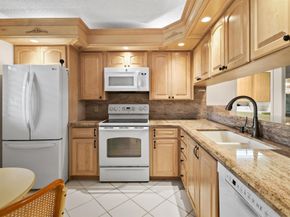 501 S Seas Drive 404, Jupiter FL 33477