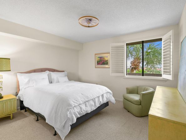 501 S Seas Drive 404, Jupiter FL 33477