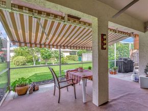 10072 Ramblewood Dr, Coral Springs FL 33071