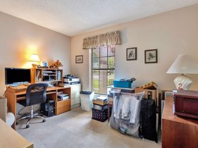 10072 Ramblewood Dr, Coral Springs FL 33071