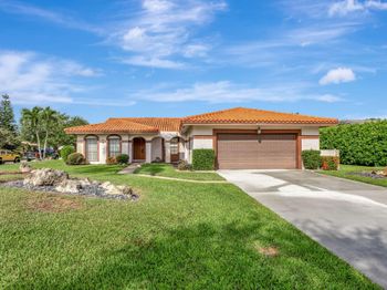 10072 Ramblewood Dr
