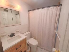 1000 SE 4th St 209, Fort Lauderdale FL 33301