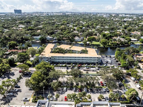 1000 SE 4th St 209, Fort Lauderdale FL 33301