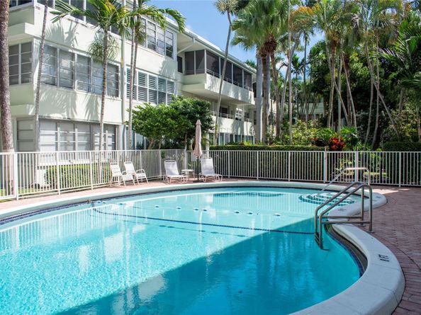 1000 SE 4th St 209, Fort Lauderdale FL 33301