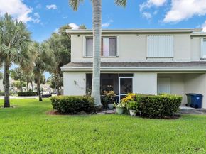 4 Key West Ct 4, Weston FL 33326