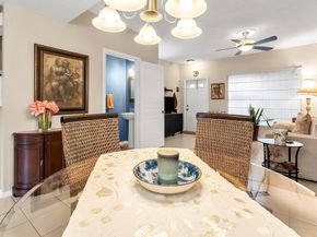 4 Key West Ct 4, Weston FL 33326