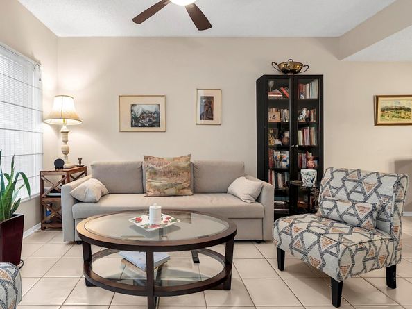 4 Key West Ct 4, Weston FL 33326