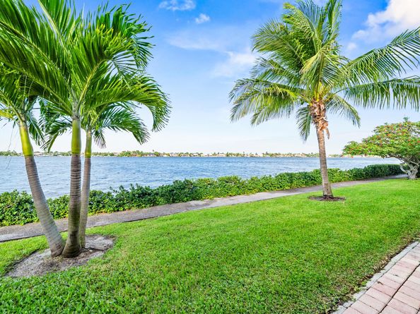 2190 Ibis Isle Road 2, Palm Beach FL 33480
