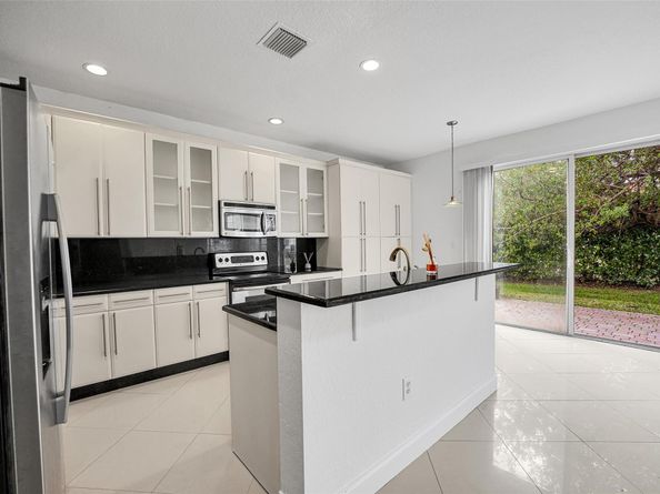 2634 SW 188th Ave 2634, Miramar FL 33029