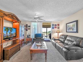 4570 NW 18th Ave 604, Deerfield Beach FL 33064