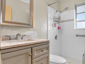 3582 Davis Road, Palm Springs FL 33461