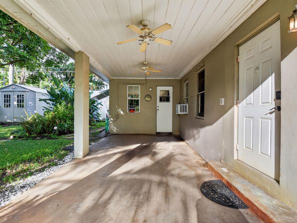 3582 Davis Road, Palm Springs FL 33461