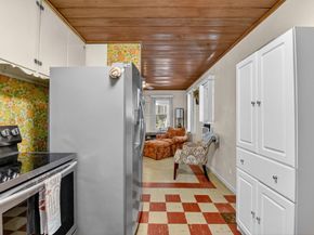 3582 Davis Road, Palm Springs FL 33461