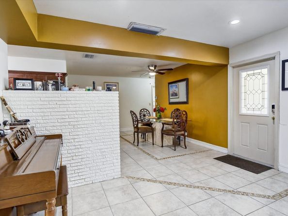 202 SW 52nd Avenue, Plantation FL 33317