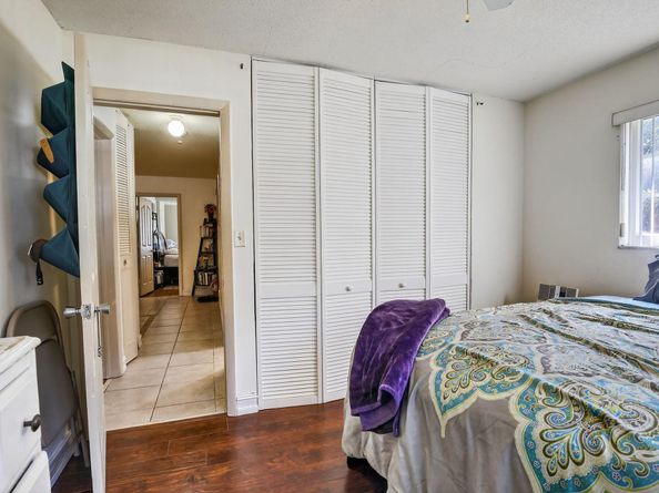 202 SW 52nd Avenue, Plantation FL 33317