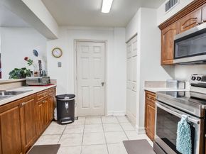 202 SW 52nd Avenue, Plantation FL 33317