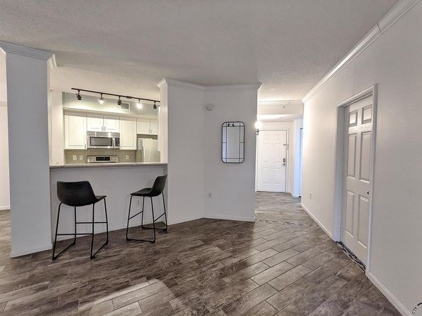 630 S Sapodilla Avenue 308, West Palm Beach FL 33401