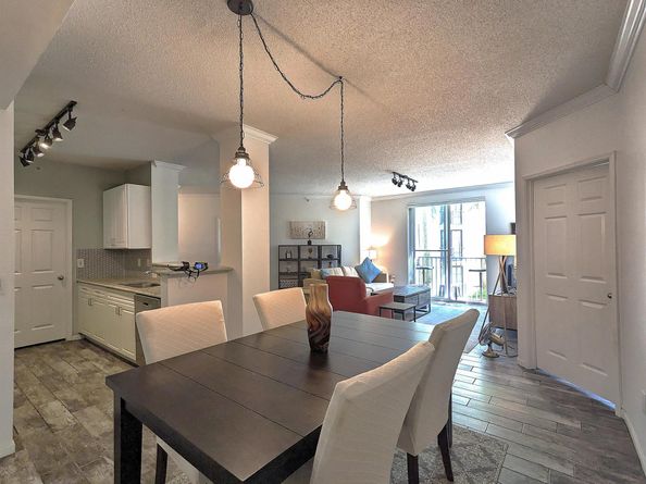 630 S Sapodilla Avenue 308, West Palm Beach FL 33401