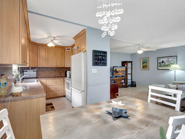 436 Monaco J, Delray Beach FL 33446