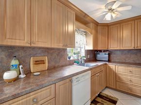 436 Monaco J, Delray Beach FL 33446