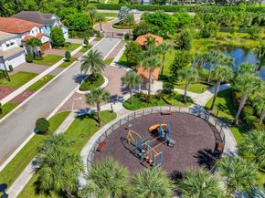 150 Bonnette Hunt Club Lane, Palm Beach Gardens FL 33418