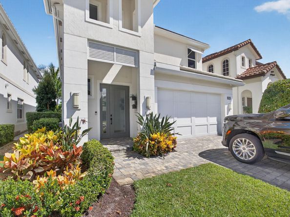 150 Bonnette Hunt Club Lane, Palm Beach Gardens FL 33418
