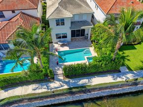 150 Bonnette Hunt Club Lane, Palm Beach Gardens FL 33418
