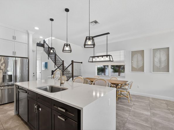 150 Bonnette Hunt Club Lane, Palm Beach Gardens FL 33418