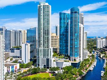 100 E Las Olas Boulevard