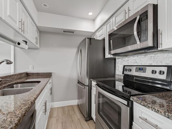 7125 Golf Colony Court 202, Lake Worth FL 33467