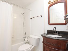 1805 N Flagler Dr 208, West Palm Beach FL 33407